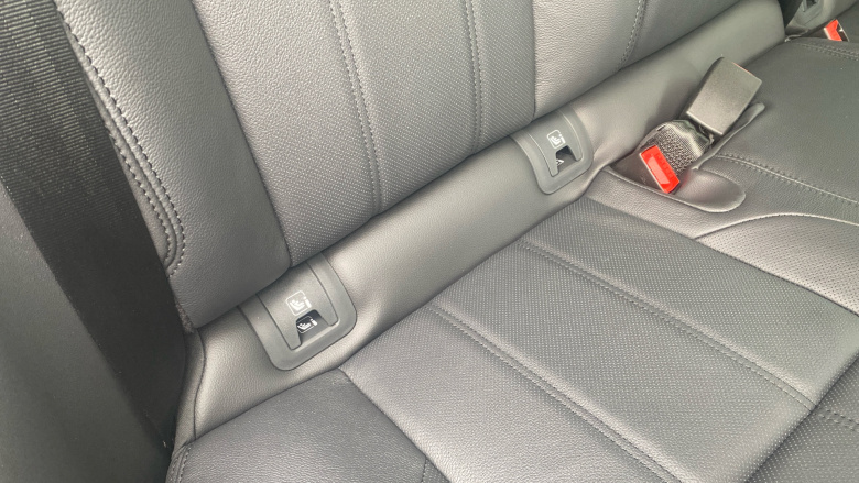 Land Rover Range Rover Evoque 1.5 P270e Dynamic SE 5dr Auto Hatchback